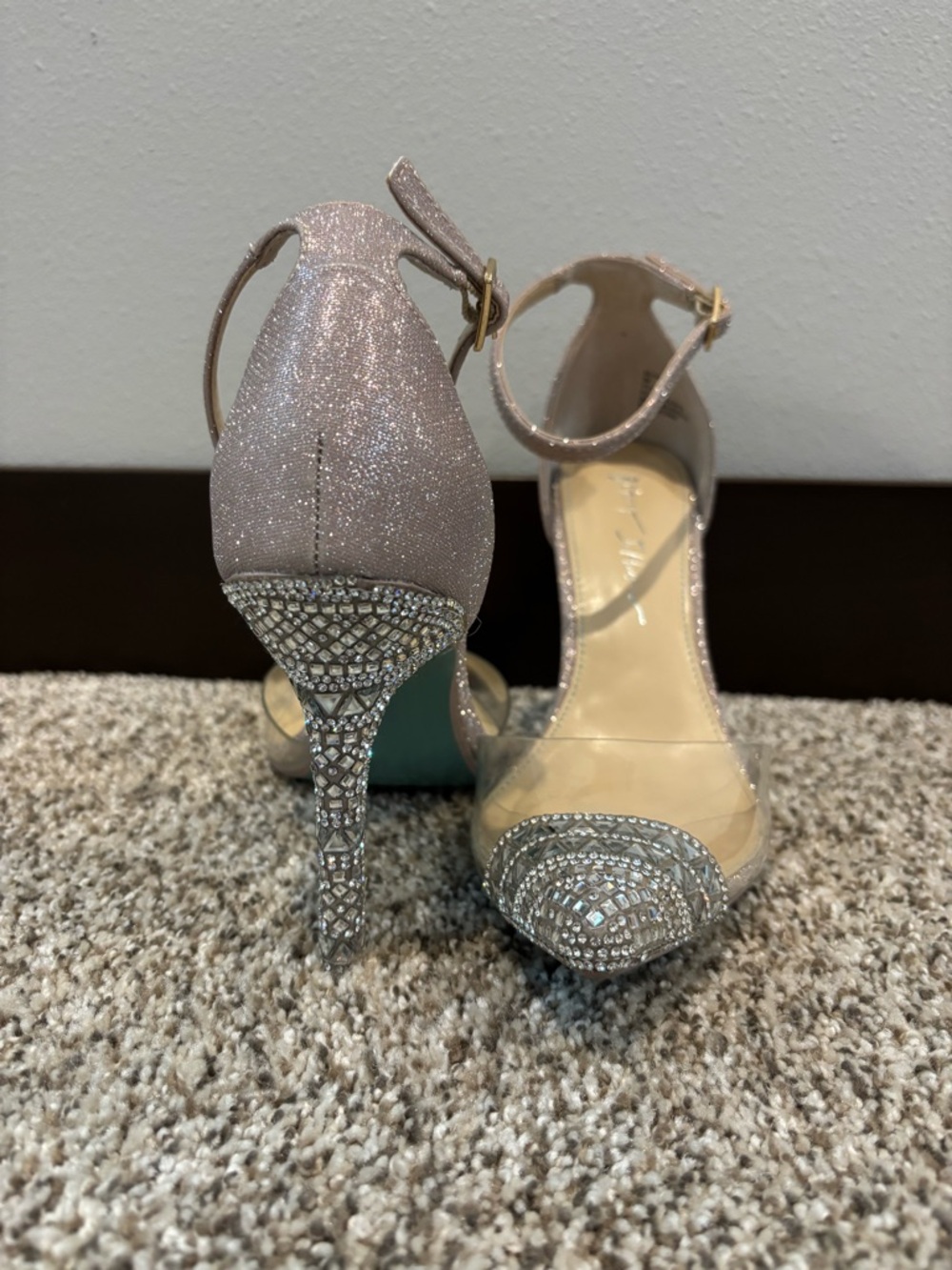 Betsey Johnson SB-Ginger pumps NWOT